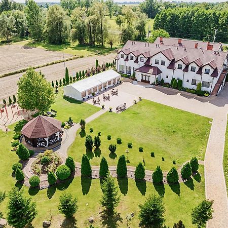 Gosciniec Zacisze I Blisko A2 Dabie-Uniejow I Restauracja Bed & Breakfast Dış mekan fotoğraf