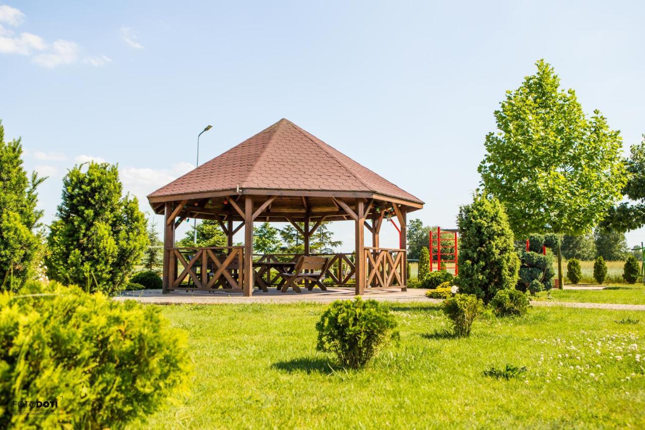 Gosciniec Zacisze Bed & Breakfast Dąbie Dış mekan fotoğraf