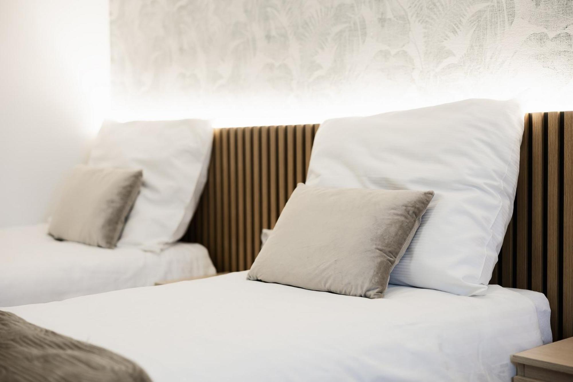 Gosciniec Zacisze I Blisko A2 Dabie-Uniejow I Restauracja Bed & Breakfast Dış mekan fotoğraf