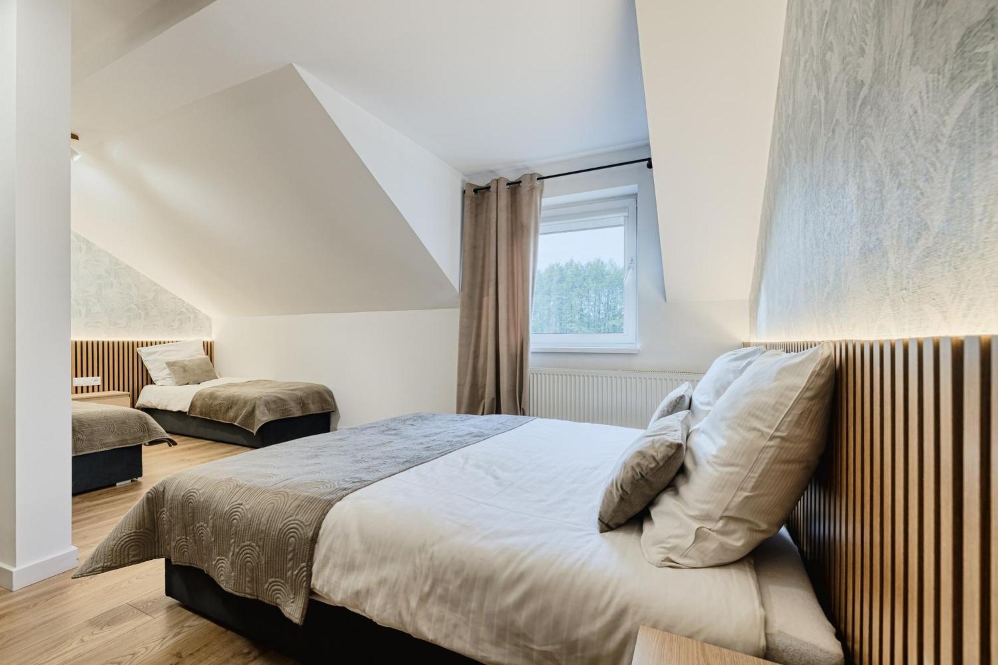 Gosciniec Zacisze I Blisko A2 Dabie-Uniejow I Restauracja Bed & Breakfast Dış mekan fotoğraf