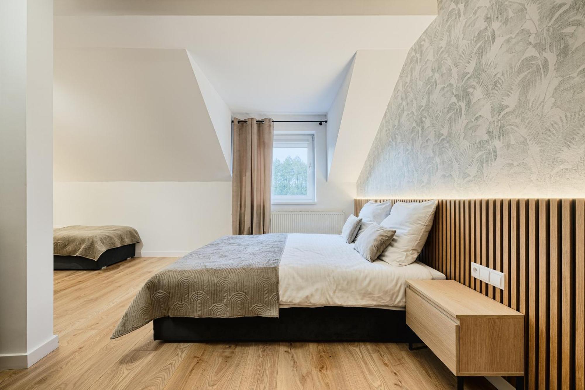 Gosciniec Zacisze I Blisko A2 Dabie-Uniejow I Restauracja Bed & Breakfast Dış mekan fotoğraf