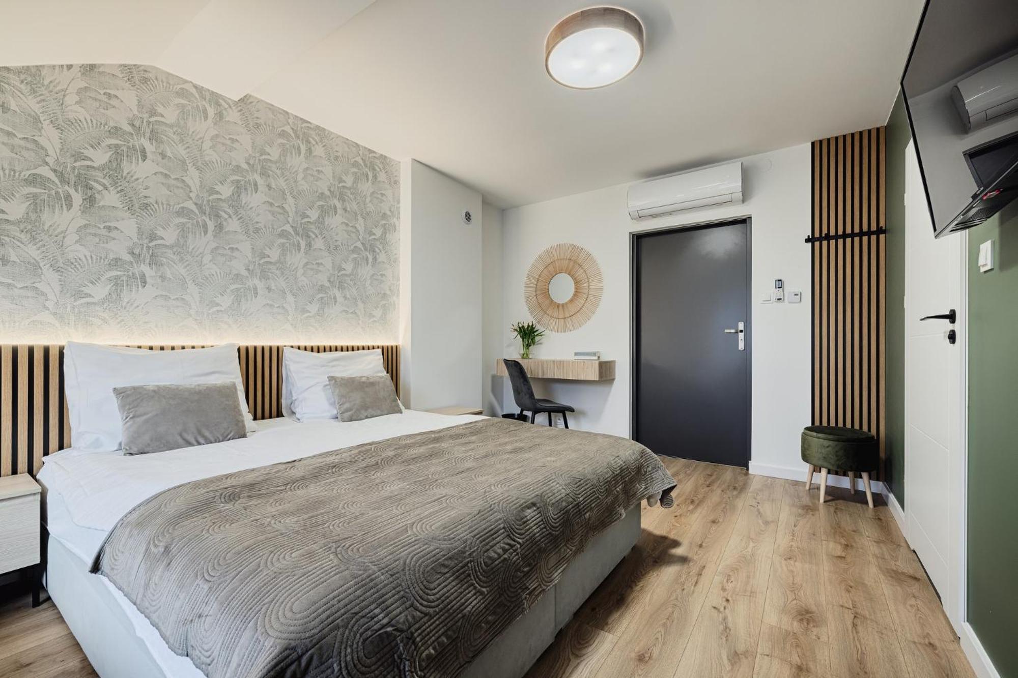 Gosciniec Zacisze I Blisko A2 Dabie-Uniejow I Restauracja Bed & Breakfast Dış mekan fotoğraf