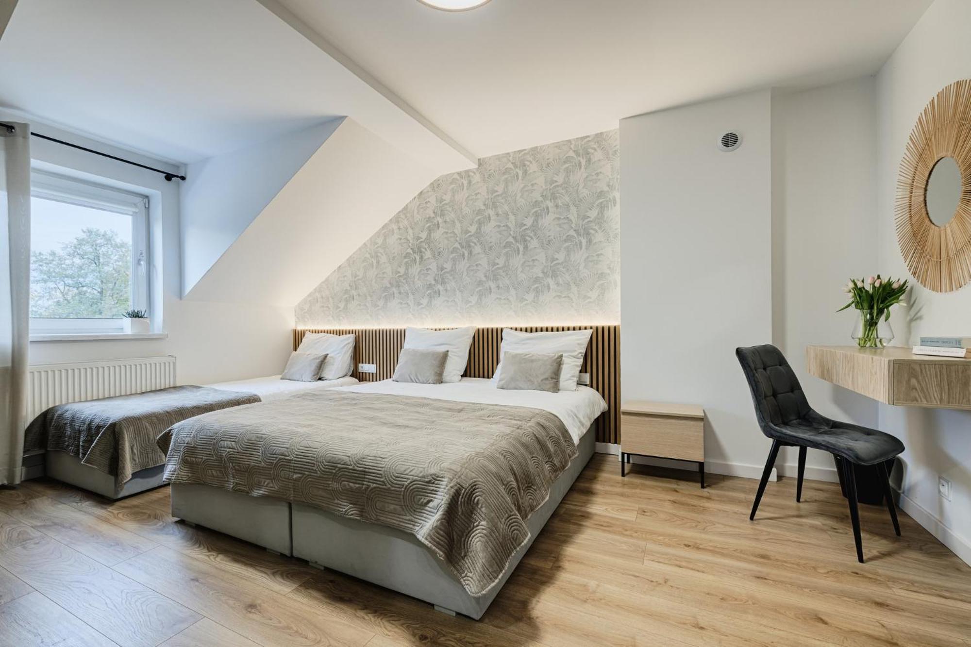 Gosciniec Zacisze I Blisko A2 Dabie-Uniejow I Restauracja Bed & Breakfast Dış mekan fotoğraf